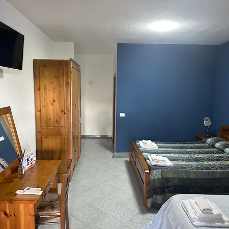Le Stanze Del Mare Aparthotel Golfo Aranci Exterior foto