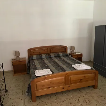 Le Stanze Del Mare Aparthotel Golfo Aranci Quarto foto