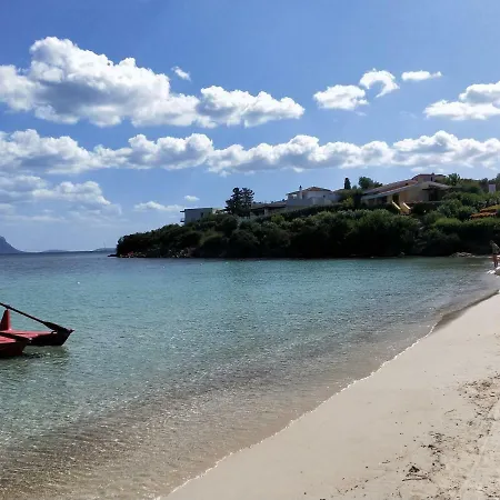 Le Stanze Del Mare Aparthotel Golfo Aranci Exterior foto