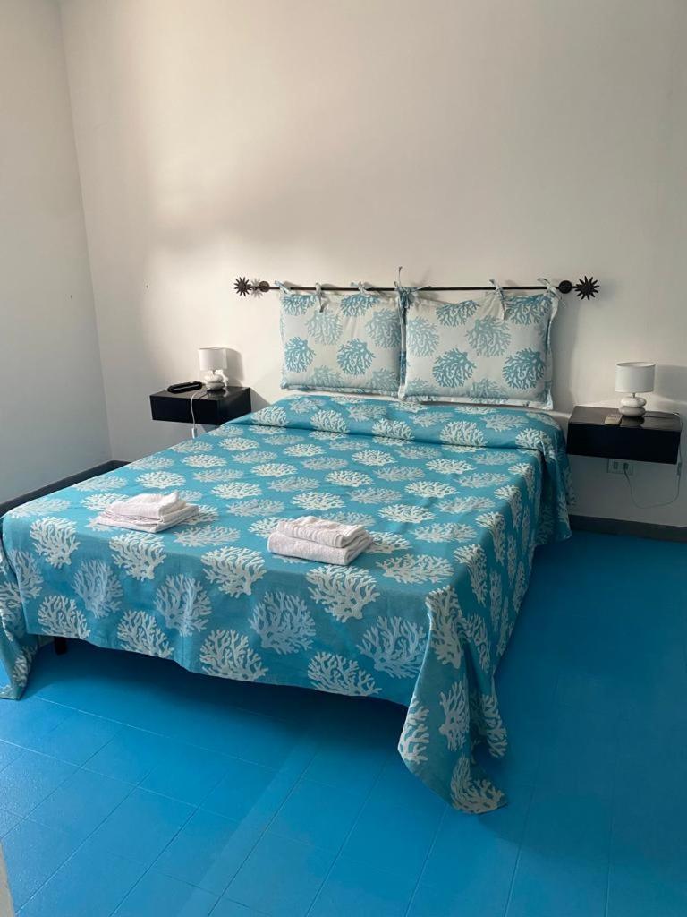Le Stanze Del Mare Aparthotel Golfo Aranci